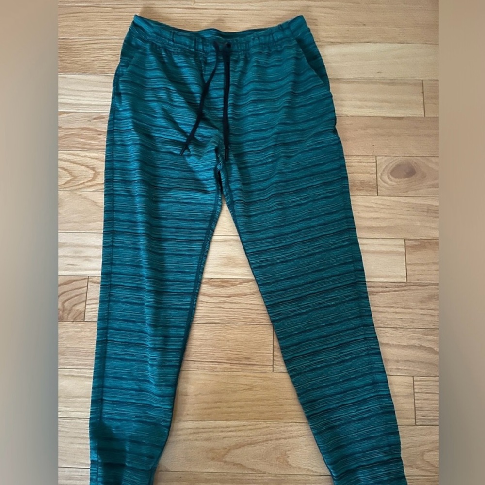 Lululemon Jet Crop Pant